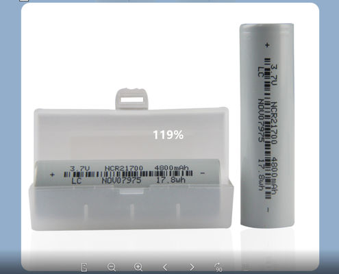 Akumulator latarki 21*70 mm 21700 Akumulator litowo-jonowy 3,7 V 4800 mah;