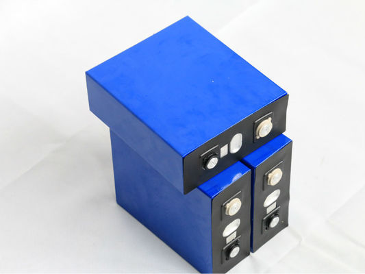 MSDS 3.2V 202Ah Bateria litowa LiFePO4 Głęboki cykl do pakietu energii słonecznej