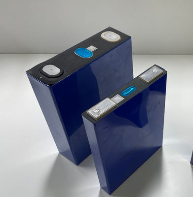 Lifepo4 12.8v 12v 100ah Wysokotemperaturowa bateria litowo-jonowa IP55