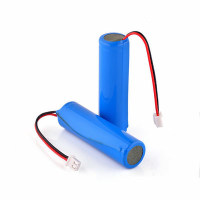 Akumulator litowo-jonowy 3,7 V 18650 2600 mah;